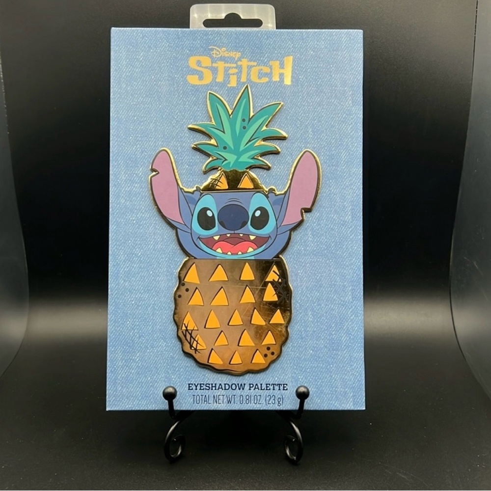 Stitch Eyeshadow Palette